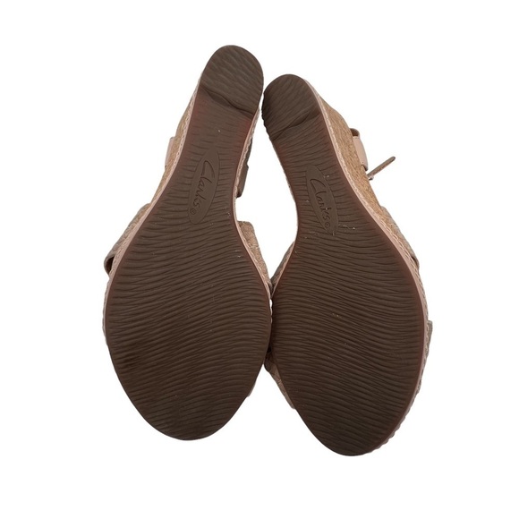 Clarks Collection Tan Soft Cushion Cork Wedge Sandals Size 6 1/2 Wide Women’s - Picture 9 of 9